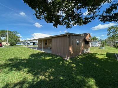 Photo 4 of 18 of home located at 97 Lily Drive Fruitland Park, FL 34731