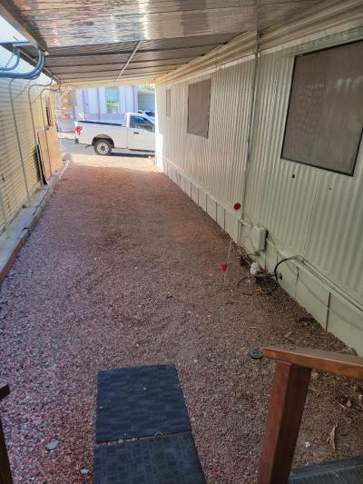 Photo 2 of 20 of home located at 10401 N. Cave Creek Rd. #58 Phoenix, AZ 85020