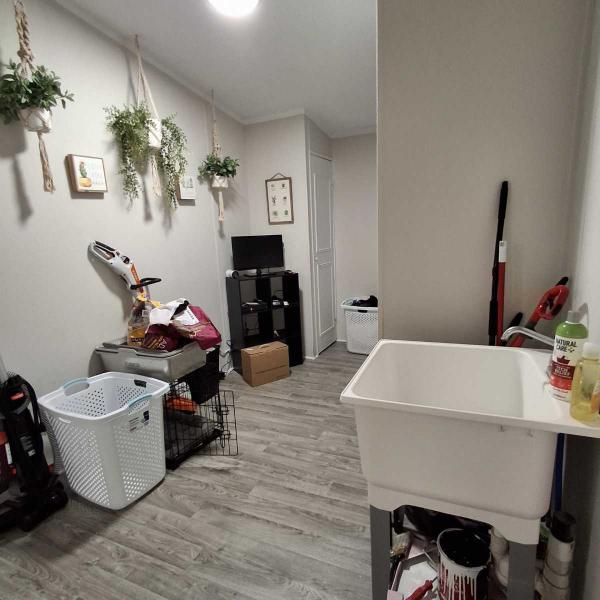2001 Skyline Manufactured Home