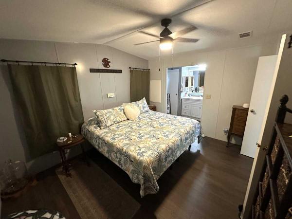 1990 Mobile Home