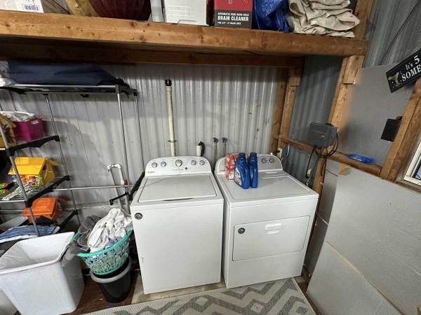 1990 Mobile Home