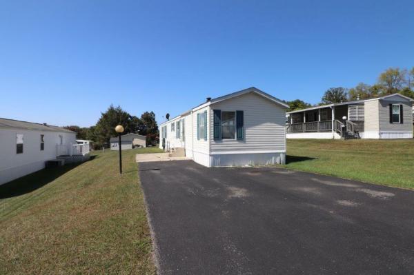 2000 Manufactured Home