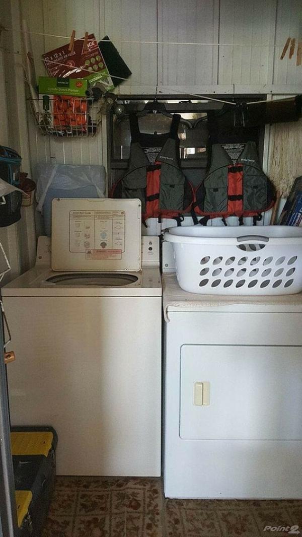 1986 PALM Mobile Home