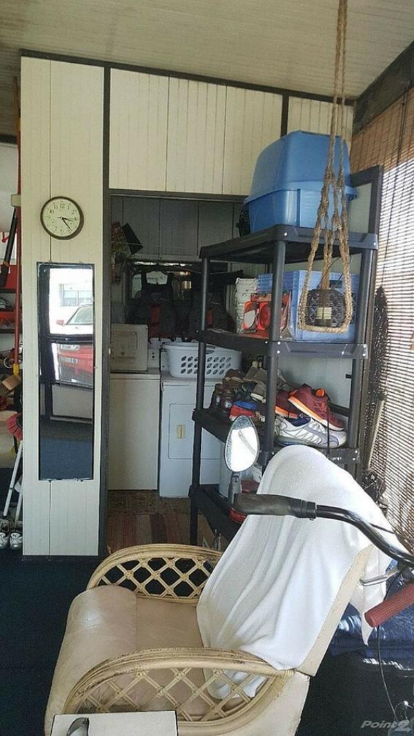 1986 PALM Mobile Home