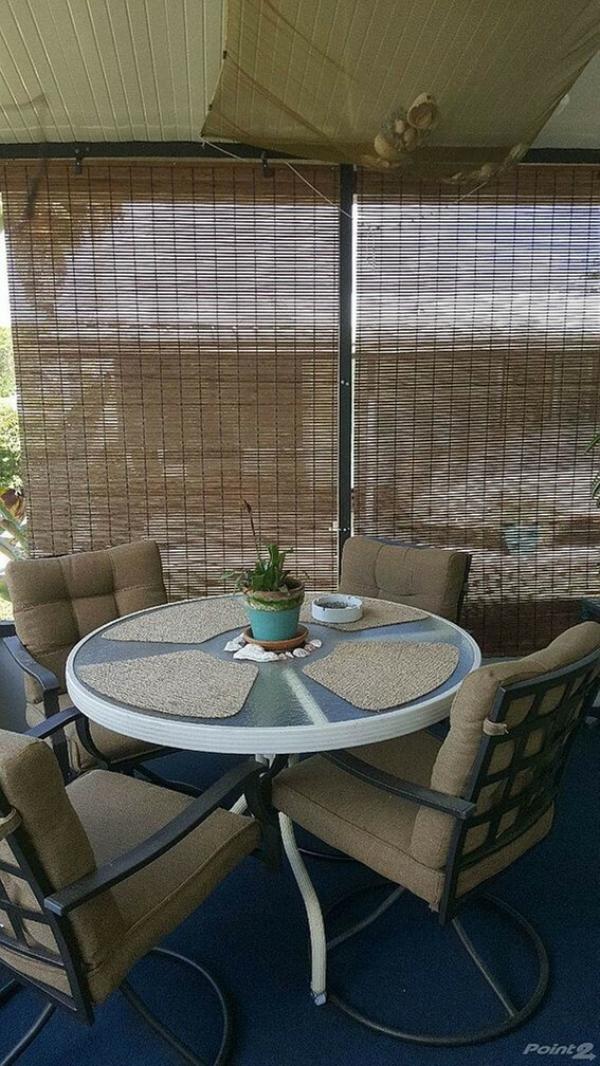 1986 PALM Mobile Home