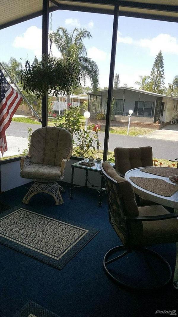 1986 PALM Mobile Home