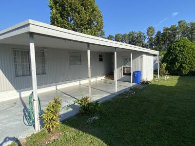 Photo 4 of 35 of home located at 15130 Timber Village Rd Groveland, FL 34736