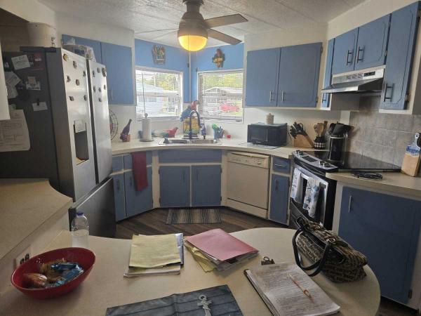1980 COMM Mobile Home