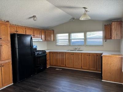 Mobile Home at 1116 Stoneridge Ct Lot #116 Mount Pleasant, MI 48858