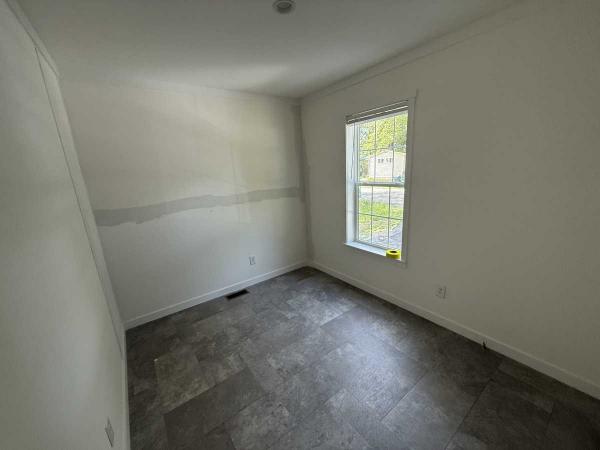 2025 Titan Mobile Home