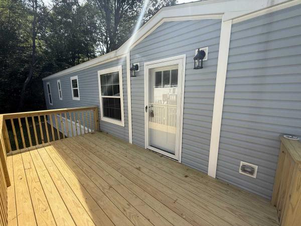 2025 Titan Mobile Home