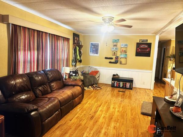 1983 BRIG Mobile Home