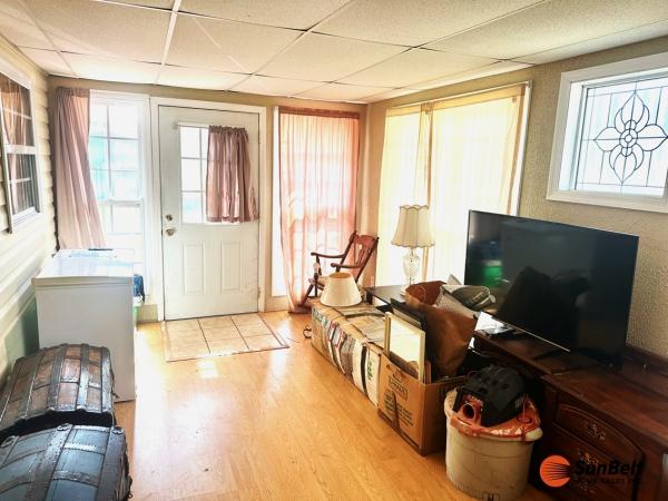 1983 BRIG Mobile Home