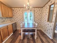 1999 Pinegrove Manufactured Home
