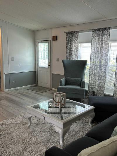 Mobile Home at 211 Holly Ct Whiting, NJ 08759