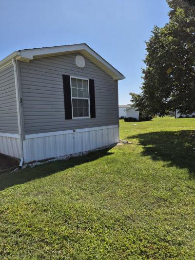 Photo 2 of 22 of home located at 263 Fox Pointe Dr Dover, DE 19904