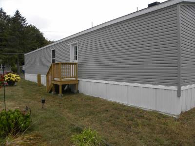 Photo 4 of 20 of home located at Martindale Court Clifton Park, NY 12065