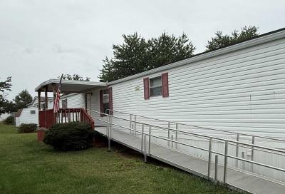 Mobile Home at 215 Fawn Meadow Xing Lancaster, PA 17603