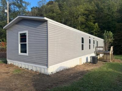 Mobile Home at 10810 Bent Branch Rd Pikeville, KY 41501
