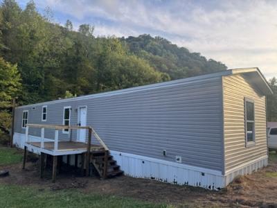 Photo 2 of 10 of home located at 10810 Bent Branch Rd Pikeville, KY 41501