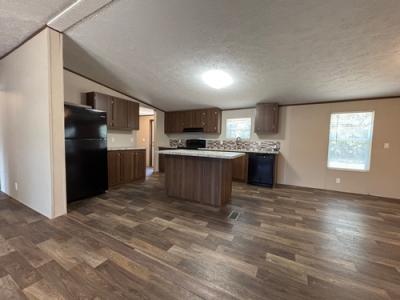 Photo 4 of 17 of home located at 25 Rockwood Dr Brewton, AL 36426