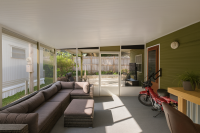 Photo 3 of 13 of home located at 1610 West Bay Dr Largo, FL 33770
