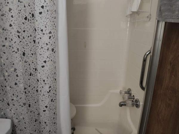 1981 Cavco Manufactured Home