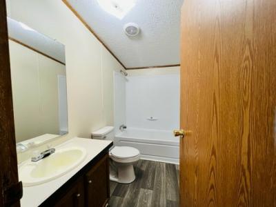 Photo 5 of 9 of home located at 4454 Covington Circle Jackson, MI 49201
