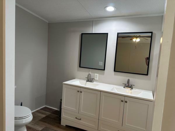 1997 Clayton Mobile Home