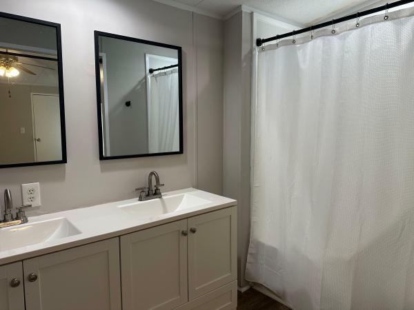 1997 Clayton Mobile Home