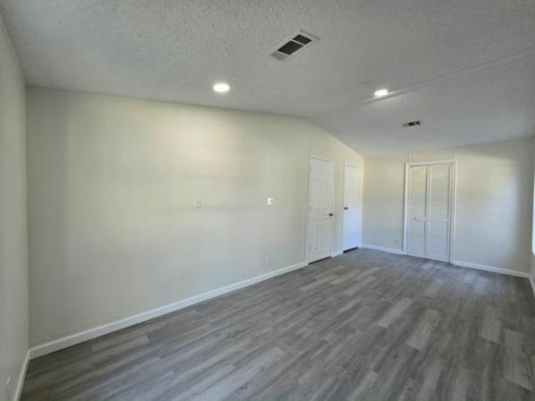 1998 REDM Manufactured Home