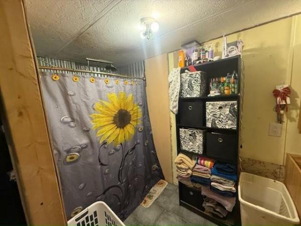 1983 SAND Mobile Home For Sale