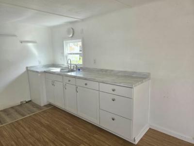Photo 3 of 7 of home located at 1375 Pasadena Ave. S., #527 South Pasadena, FL 33707