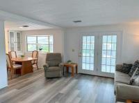 1977 BRIGHTON MANOR 24X40 Mobile Home