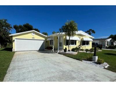 Mobile Home at 4008 Avenida Del Tura North Fort Myers, FL 33903