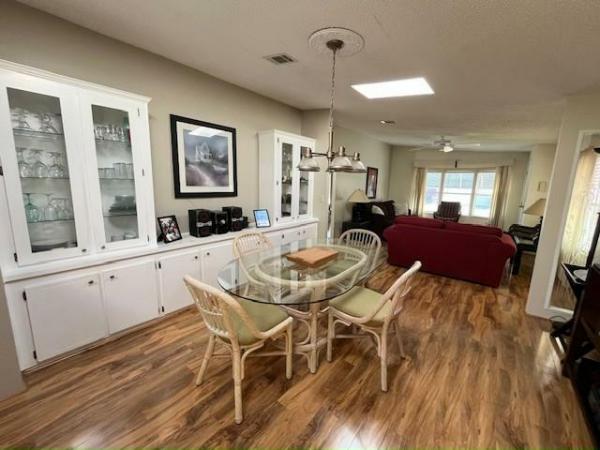 1989 GLEN Manufactured Home