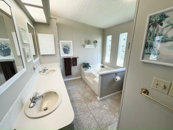 1989 GLEN Manufactured Home