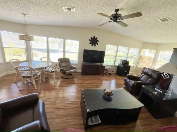 1989 GLEN Manufactured Home