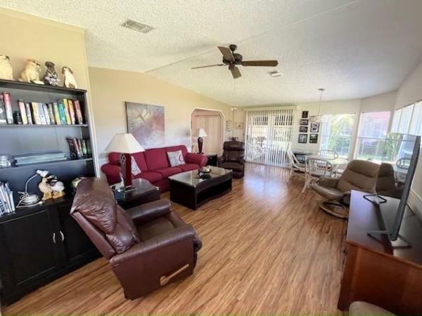 1989 GLEN Manufactured Home