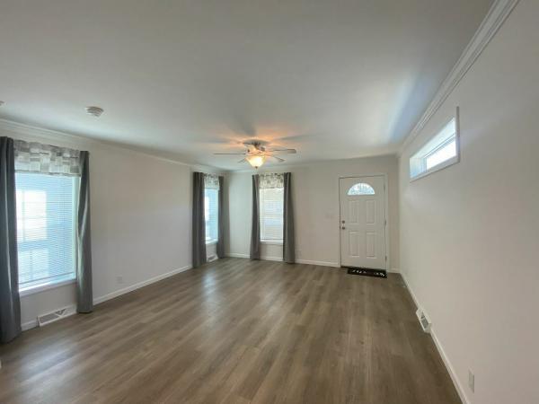 2025 Skyline - Leola Newark Mobile Home