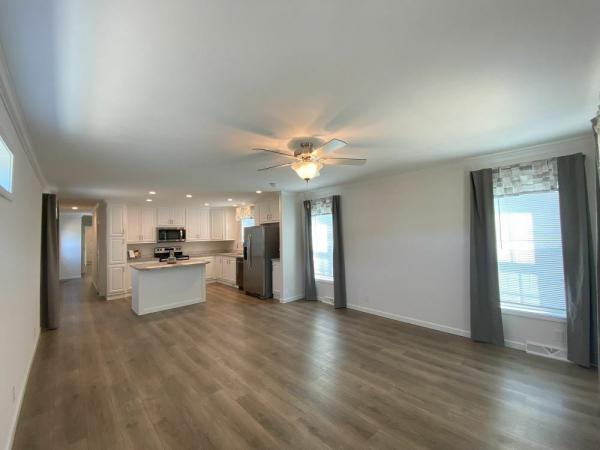 2025 Skyline - Leola Newark Mobile Home