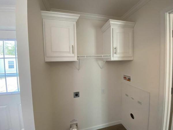 2025 Skyline - Leola Newark Mobile Home