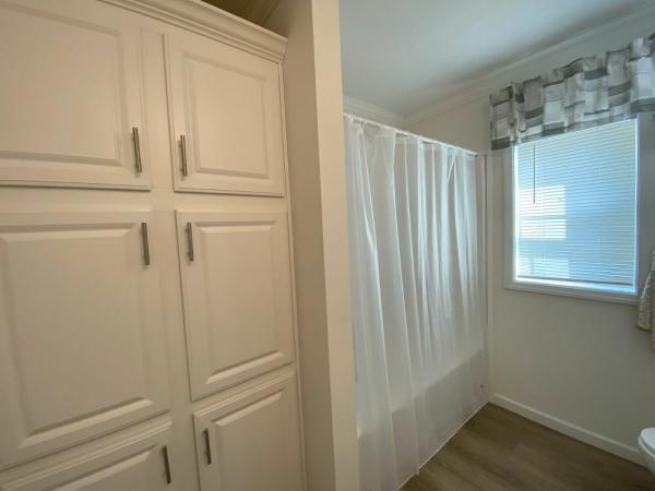 2025 Skyline - Leola Newark Mobile Home