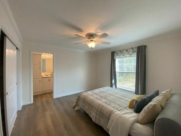 2025 Skyline - Leola Newark Mobile Home