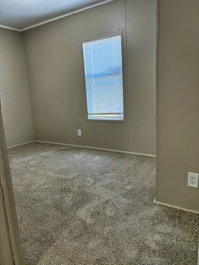 Mobile Home at 489 Starratt Rd Lot #98 Jacksonville, FL 32218