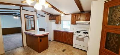 Photo 4 of 22 of home located at 806 Bridge Street Lynwood, IL 60411