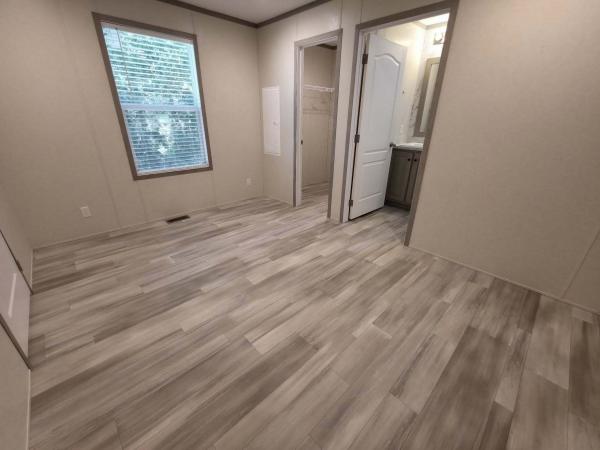 2023 Clayton - Wakarusa Mobile Home