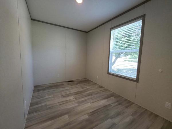 2023 Clayton - Wakarusa Mobile Home