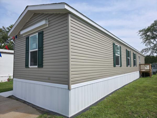 2024 Clayton - Wakarusa Mobile Home