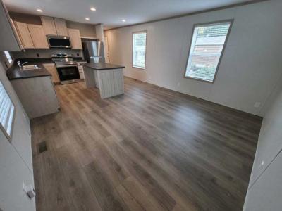 Photo 5 of 26 of home located at 1312 W Harbour #160 Lincoln, NE 68522